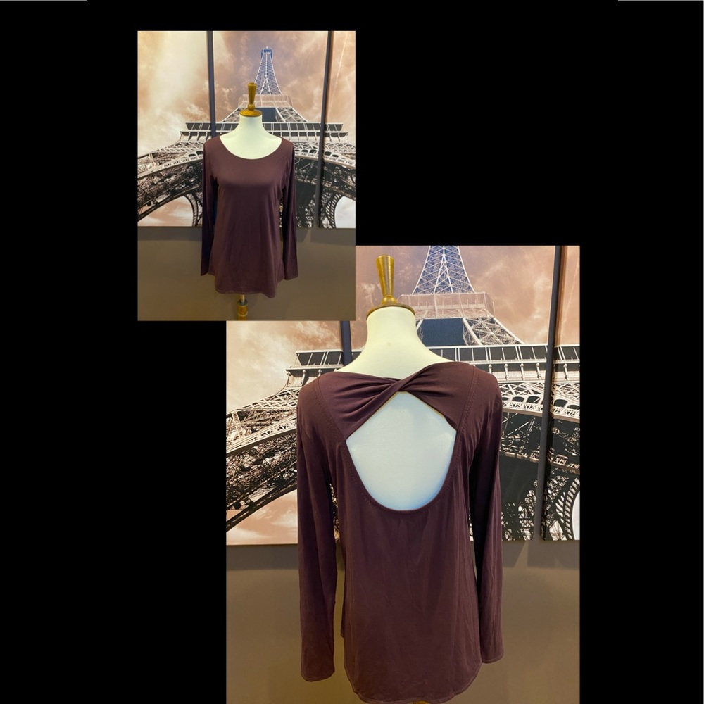 Athleta top